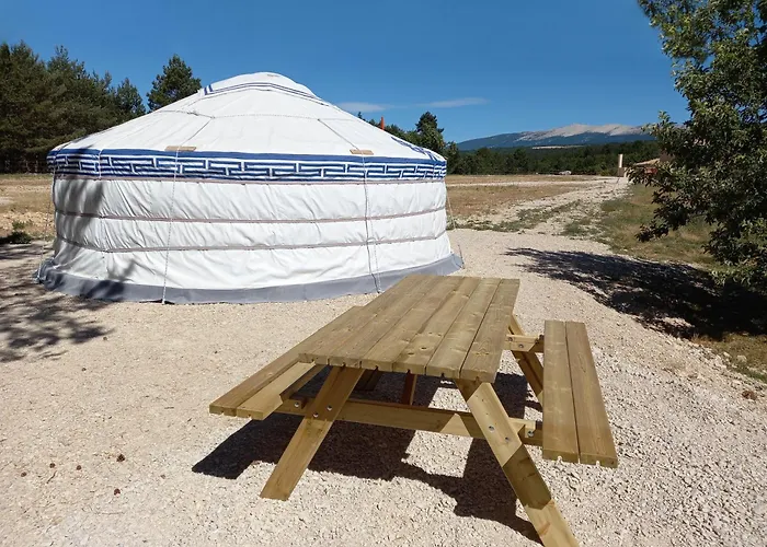A Ventoux Yourte