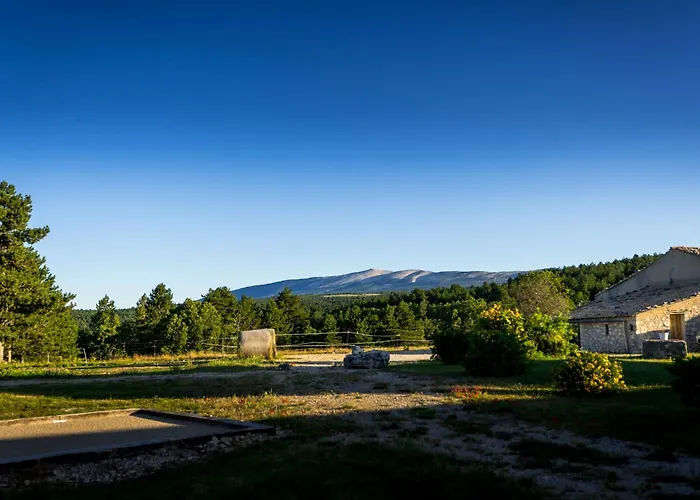 A Ventoux Yourte